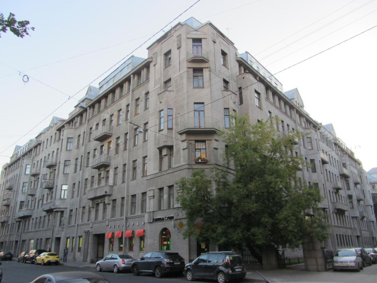 Apartment On Nekrasova Saint Petersburg Exterior photo